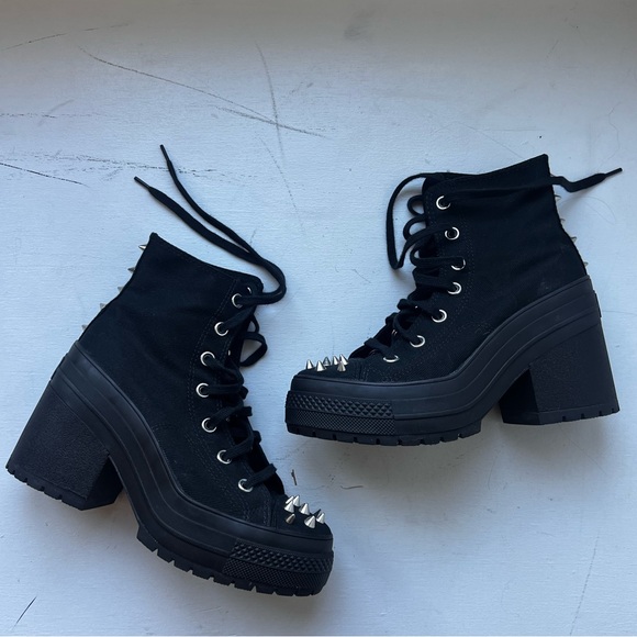 Converse chuck 70 de luxe platform sneakers with spike studs sz 7 - Picture 5 of 6